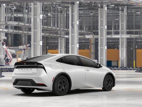 New 2027 Toyota Prius Plug-In Hybrid FWD image 12