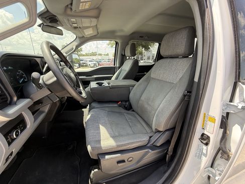Used 2025 Ford F250 XLT AWD/4WD image 26