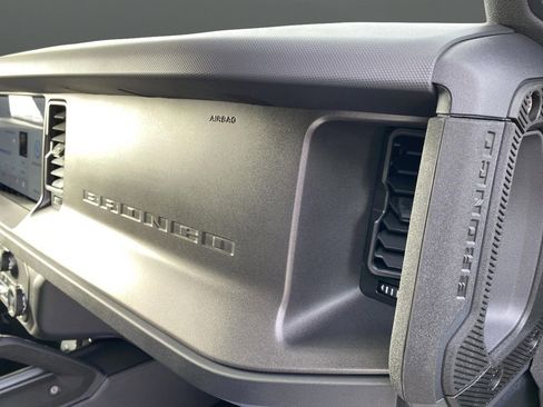 New 2025 Ford Bronco Badlands w/ Sasquatch Package image 43