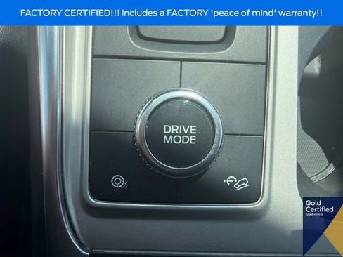 Used 2023 Ford Explorer XLT w/ Equipment Group 202A AWD/4WD image 46
