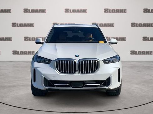 Certified 2024 BMW X5 xDrive40i w/ Premium Package AWD/4WD image 8
