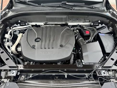 Used 2024 Volvo XC60 B5 Core w/ Protection Package Premier image 29