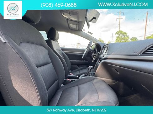 Used 2018 Hyundai Elantra SEL FWD image 19