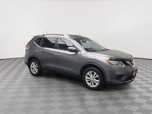 Used 2015 Nissan Rogue SV AWD/4WD image 34