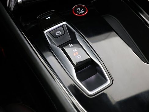 Used 2022 Audi e-tron GT Prestige image 6