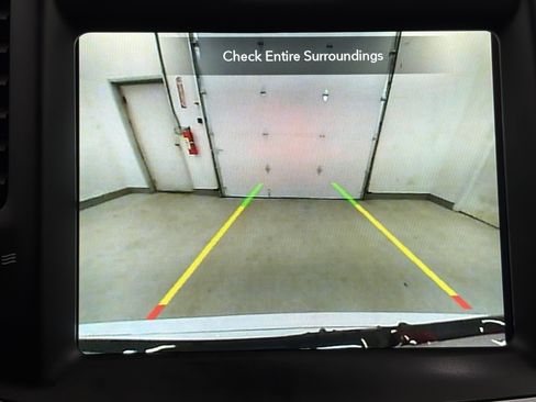 Used 2023 Chrysler 300 Touring L w/ Popular Equipment Group RWD image 17