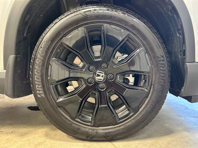 Certified 2026 Honda Pilot Black Edition image 12