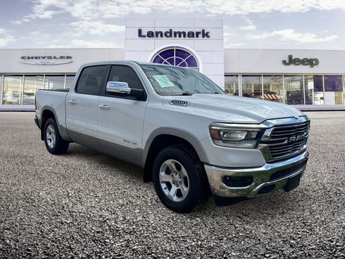 Used 2019 RAM 1500 Laramie AWD/4WD image 21