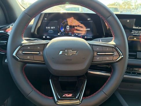 New 2026 Chevrolet Equinox RS image 24