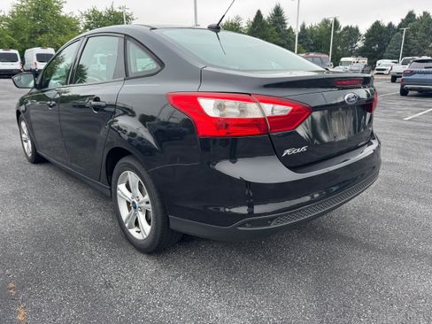 Used 2013 Ford Focus SE FWD image 3