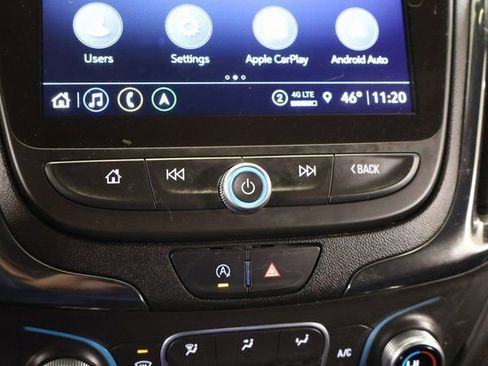 Used 2022 Chevrolet Equinox RS w/ RS Leather Package image 22