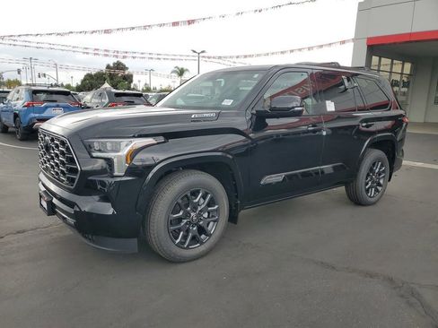 New 2026 Toyota Sequoia Platinum image 7