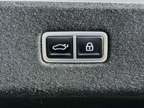 Used 2024 Hyundai Ioniq 6 SE image 30