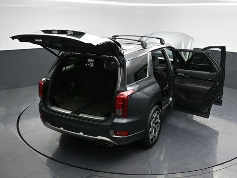 Used 2022 Hyundai Palisade Calligraphy image 39