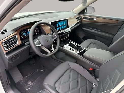 New 2026 Volkswagen Atlas SE AWD/4WD image 4