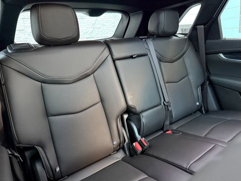 New 2025 Cadillac XT5 Premium Luxury w/ LPO, Floor Liner Package image 10