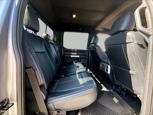 Used 2022 Ford F250 Lariat w/ Lariat Value Package AWD/4WD image 26
