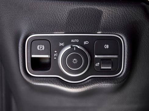 Used 2025 Mercedes-Benz G 63 AMG 4MATIC image 67
