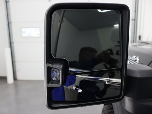 Used 2023 Chevrolet Silverado 2500 High Country image 47