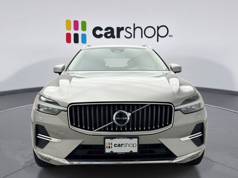 Used 2023 Volvo XC60 B5 Plus w/ Climate Package AWD/4WD image 8