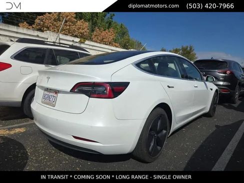 Used 2018 Tesla Model 3 Long Range RWD image 4