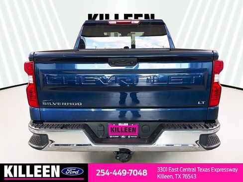 Used 2022 Chevrolet Silverado 1500 LT AWD/4WD image 7