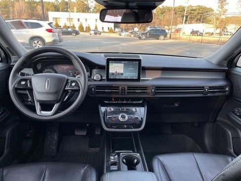 Used 2022 Lincoln Corsair AWD w/ Equipment Group 101A image 8