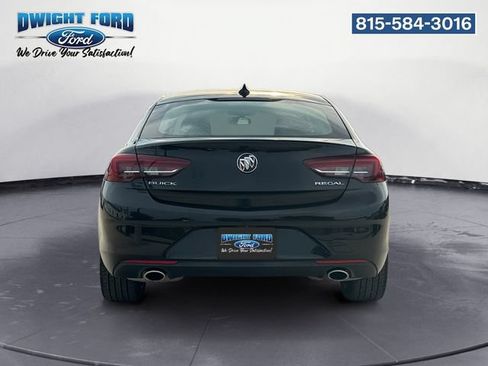 Used 2018 Buick Regal Preferred FWD image 4