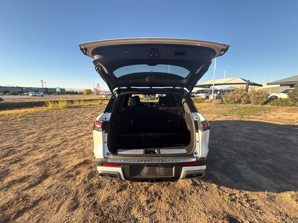 Used 2023 INFINITI QX60 Autograph w/ Cargo Package AWD/4WD image 37