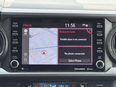Used 2020 Toyota Tacoma TRD Sport w/ Technology Package RWD image 3