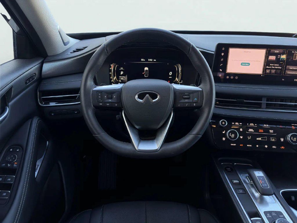 Used 2026 INFINITI QX60 Luxe w/ Cargo Package FWD image 26