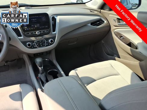 Used 2024 Chevrolet Malibu LT FWD image 15