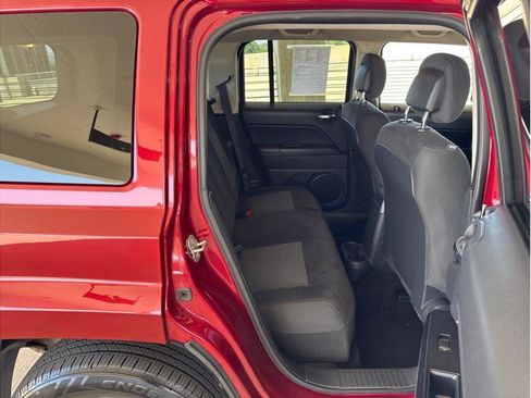 Used 2015 Jeep Patriot Sport w/ Power Value Group AWD/4WD image 13