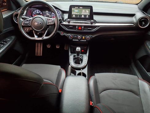 Used 2021 Kia Forte GT image 12