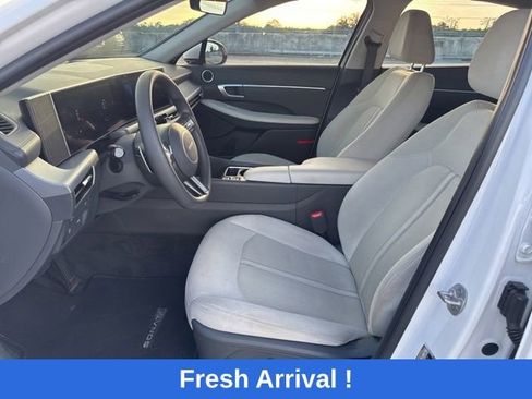 Used 2024 Hyundai Sonata SEL image 2