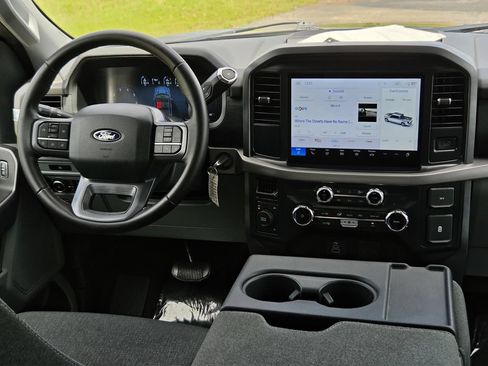 Used 2025 Ford F150 XLT AWD/4WD image 20