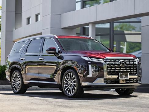 Used 2025 Hyundai Palisade Calligraphy AWD/4WD image 1