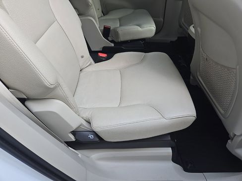 Used 2021 Volvo XC90 T6 Momentum image 83