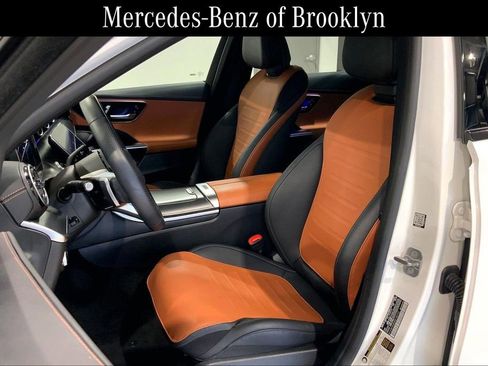 Used 2024 Mercedes-Benz C 300 4MATIC Sedan image 8