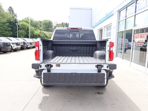 New 2026 Chevrolet Silverado 1500 LT Trail Boss w/ LT Trail Boss Premium Package AWD/4WD image 36