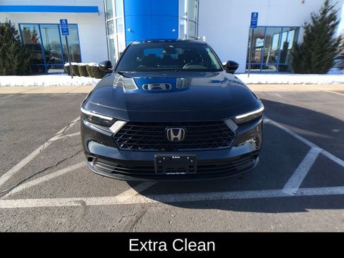 Used 2024 Honda Accord Sport image 2