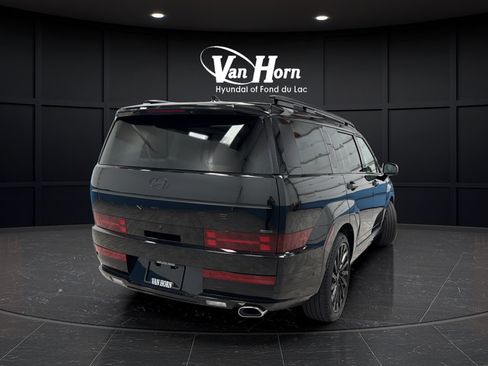 Used 2024 Hyundai Santa Fe Calligraphy AWD/4WD image 7