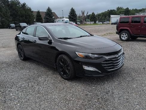 Used 2021 Chevrolet Malibu LT w/ Midnight Edition FWD image 3