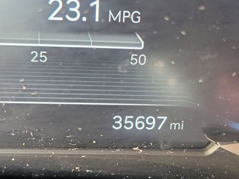 Used 2023 Genesis G70 2.0T w/ Sport Prestige Package image 29