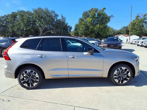 New 2026 Volvo XC60 B5 Plus w/ Protection Package Premier image 8