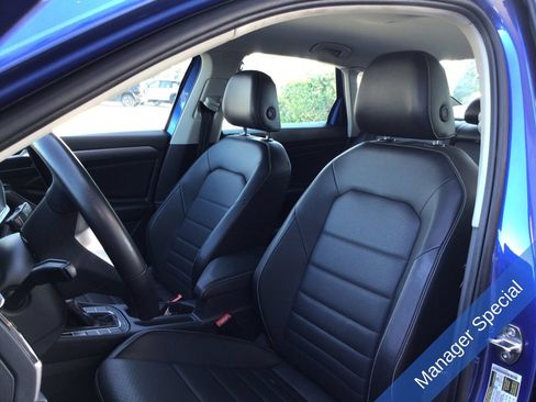 Used 2024 Volkswagen Jetta SE FWD image 24