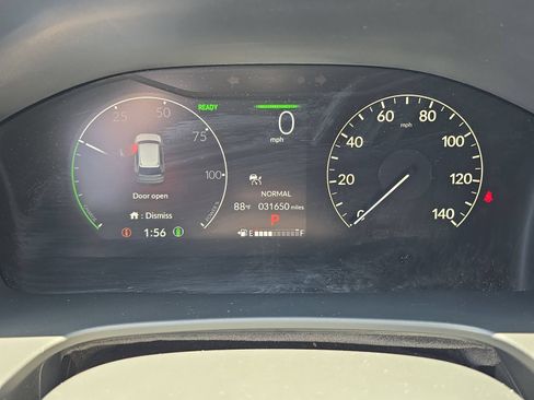 Certified 2025 Honda CR-V Sport image 27