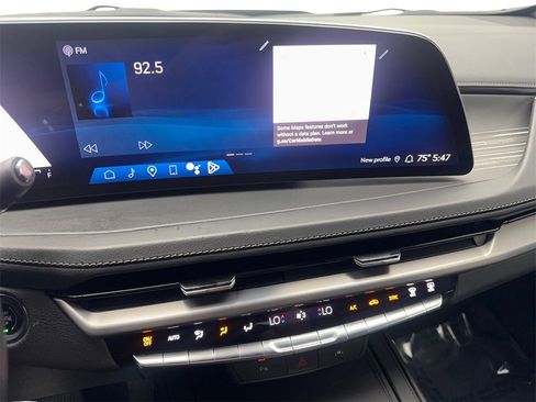 Used 2024 Cadillac XT4 Premium Luxury image 61