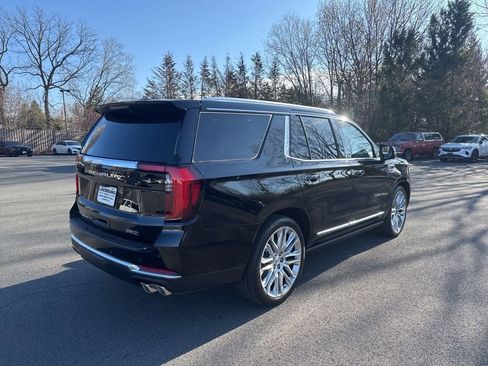 New 2026 GMC Yukon Denali w/ Denali Reserve Package AWD/4WD image 7