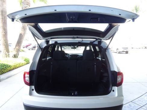 Used 2022 Honda Pilot Sport image 32